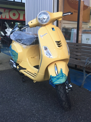 ベスパ Lx125ie yellow