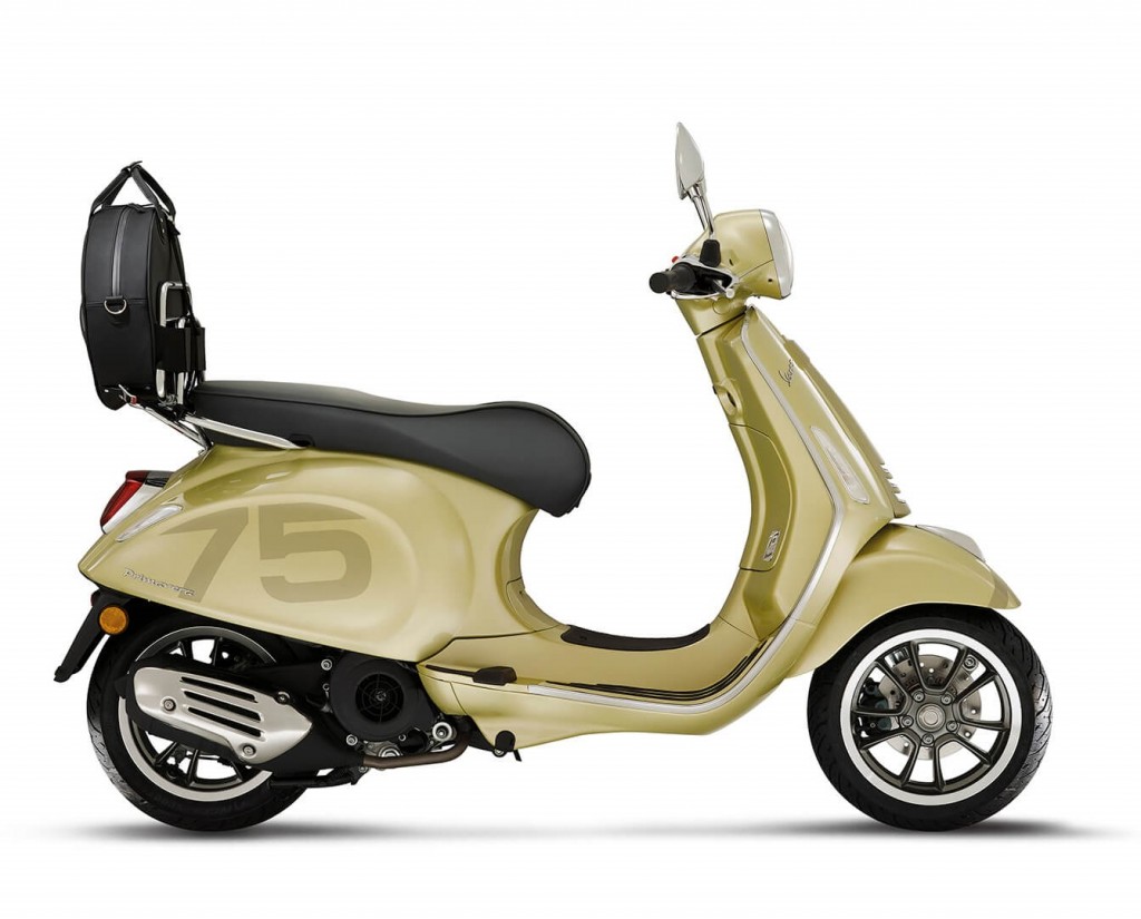 Vespa+Primavera_75_LatDX_bianco